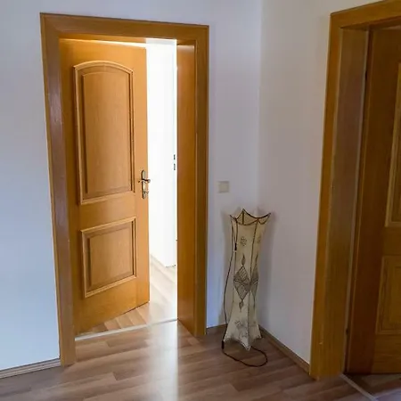 B Homestay